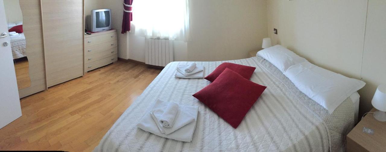 Bed&Breakfast Riccio&Lella Fiumicino Exteriör bild